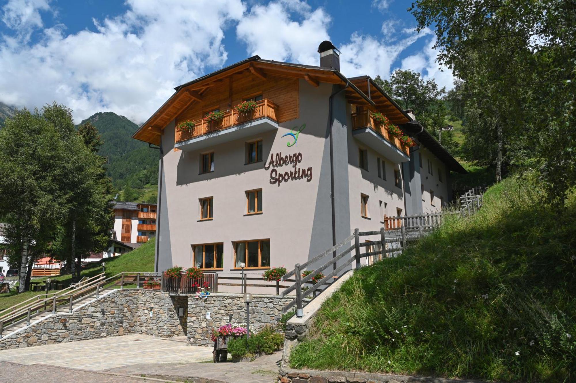 Albergo Sporting Peio Fonti Exteriér fotografie