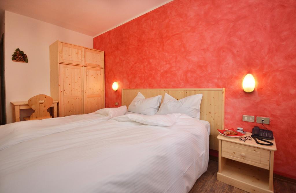 Albergo Sporting Peio Fonti Exteriér fotografie